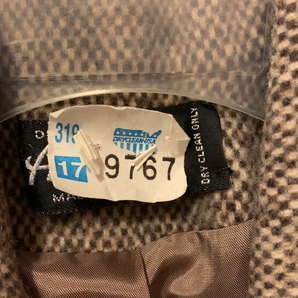 ARLETTE. Beige/Brown Wool Tweed Coat. Double Breasted. Two front pockets… - Picture 9 of 11